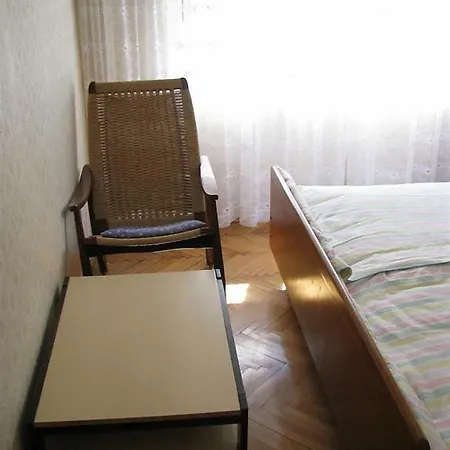 Apartment House 193404-holiday Zuric Tisno
