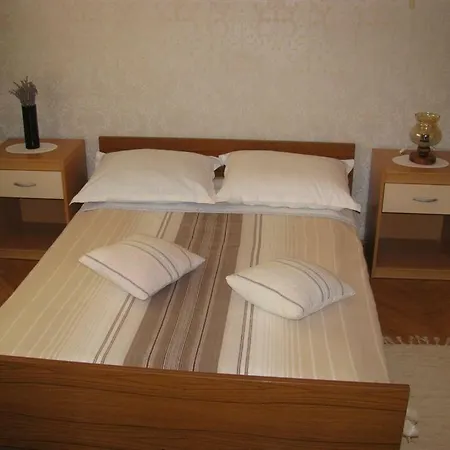 House 193404-holiday Zuric Apartment *